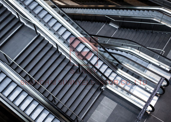 Kryte centrum handlowe Schody ruchome Bezpieczeństwo System oszczędzania energii VVVF Dostosowane